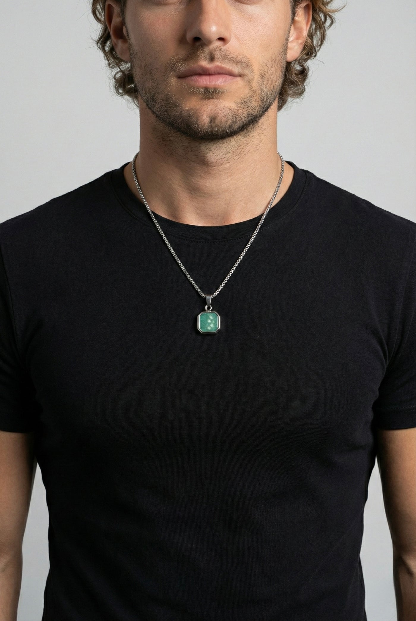 Mens green pendant necklace stainless steel silver waterproof non toxic mens jewelry minimalist chain necklace luxury quality free shipping fast delivery